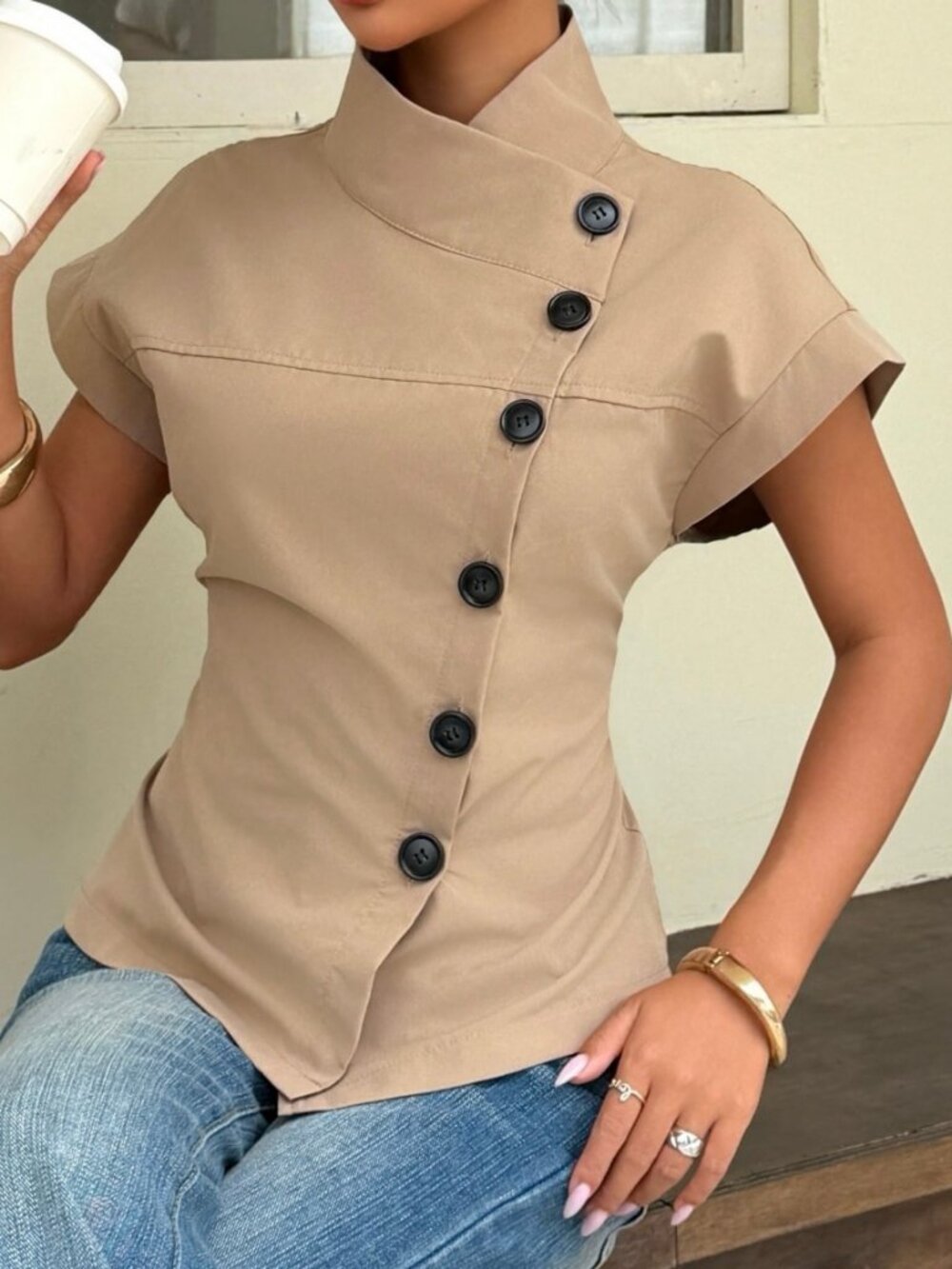 Tan Casual Women's Button Front Cap Sleeve Blouse